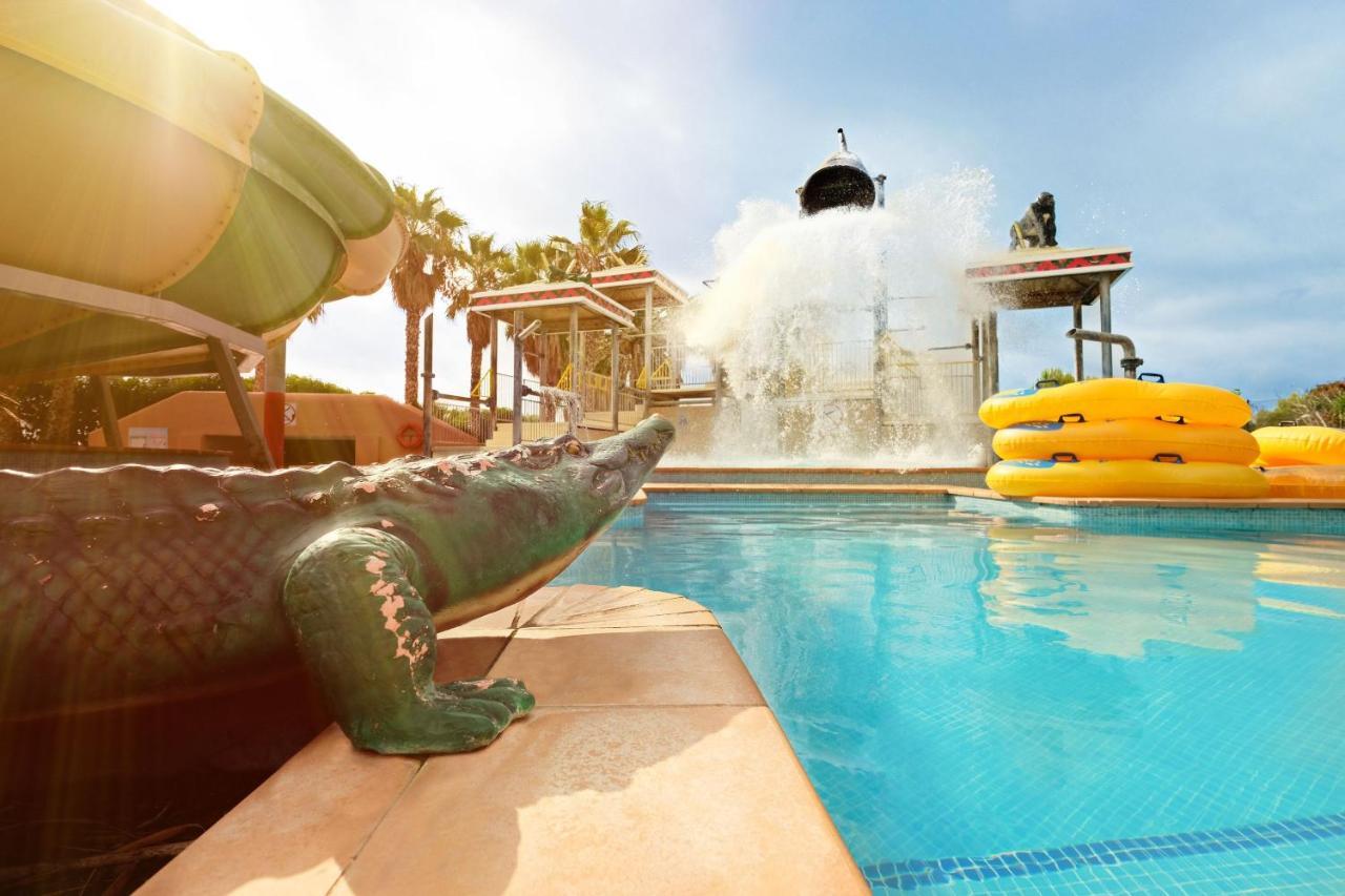 Hotel Moon Dreams Marina Parc Na Macaret Ngoại thất bức ảnh